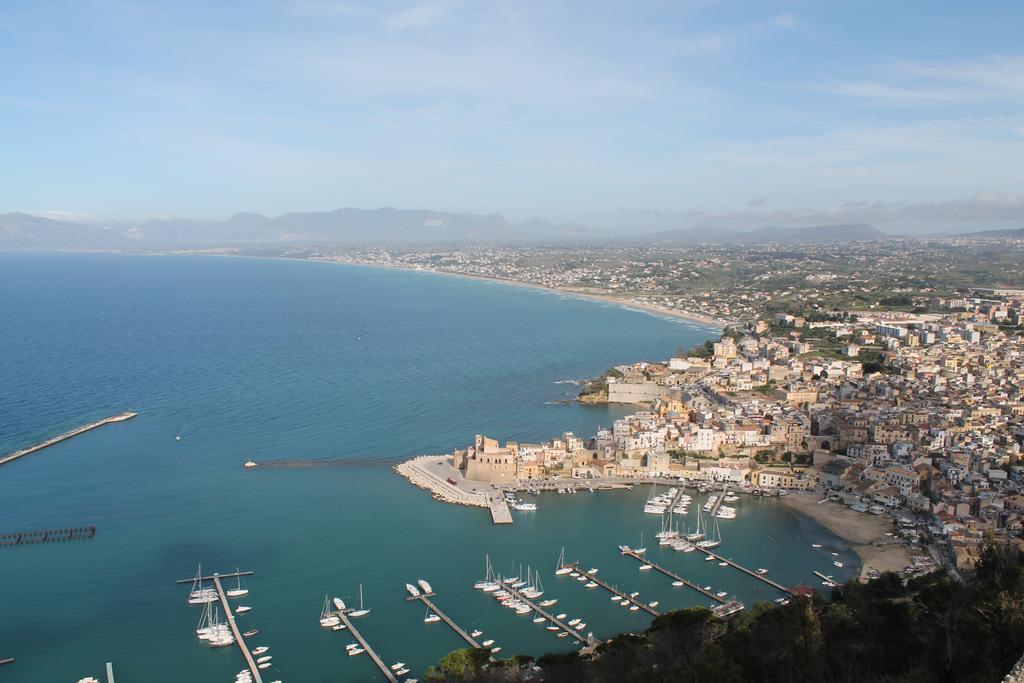 Casa Longo 2 Lejlighed Castellammare del Golfo Eksteriør billede